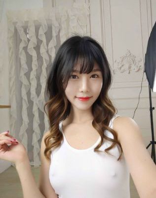 地铁蓝衣_超清在线播放观看